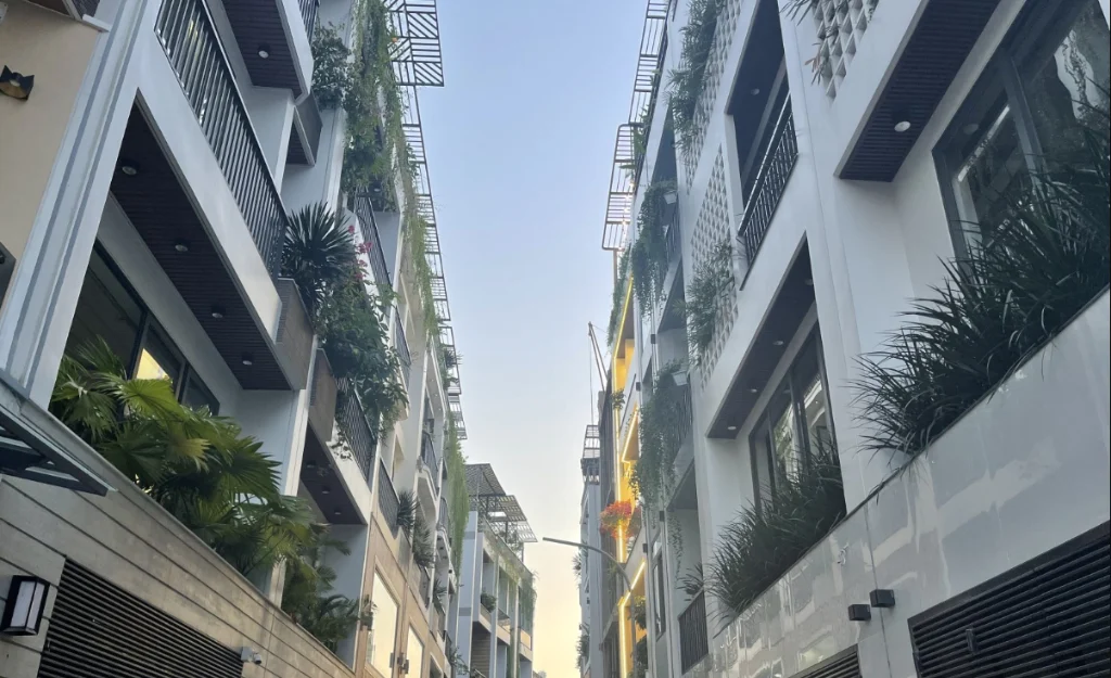 Bán nhà mới tại phường 12, Gò Vấp, 4.7 x 8.5m, xe hơi ngủ trong nhà, khu phân lô Quang Trung cao cấp